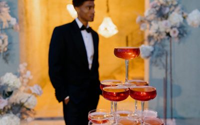 Descubre la elegancia efervescente: La Torre de Champagne