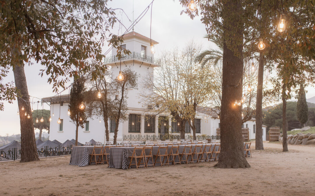 Different types of tables for events at LA FINKA 4.1