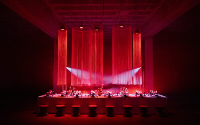 Todo al Rojo: Bodas y Eventos con Pasión